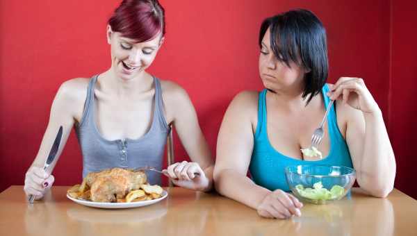 Счастливые килограммы: почему мы толстеем после свадьбы