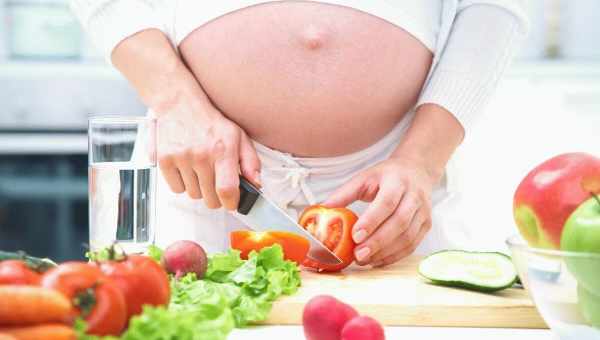 Нет аппетита на ранних сроках беременности