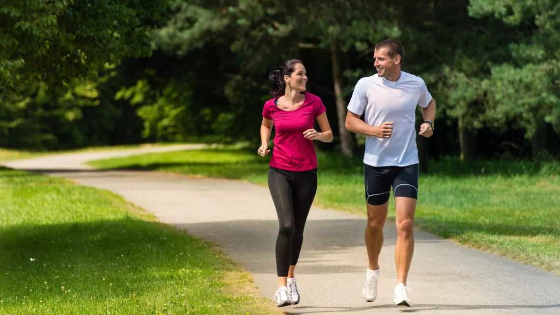 Беги, беги: чем действительно полезен бег и как сделать его более эффективным?