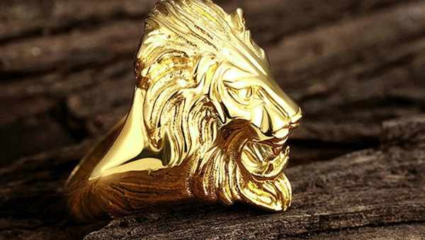Золотые львы: 10 ювелирных украшений Chanel, вдохновленных царем зверей