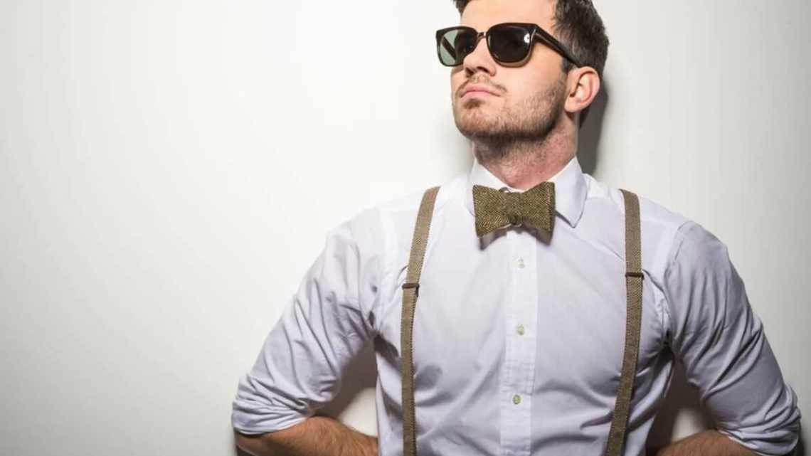 Борода лопатой и галстук-бабочка: 7 деталей мужского стиля, которые всех достали